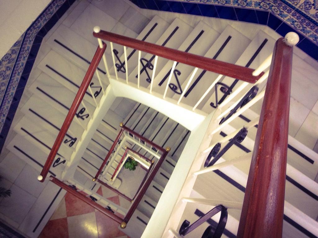 Hostal Colon Cádiz Exterior foto