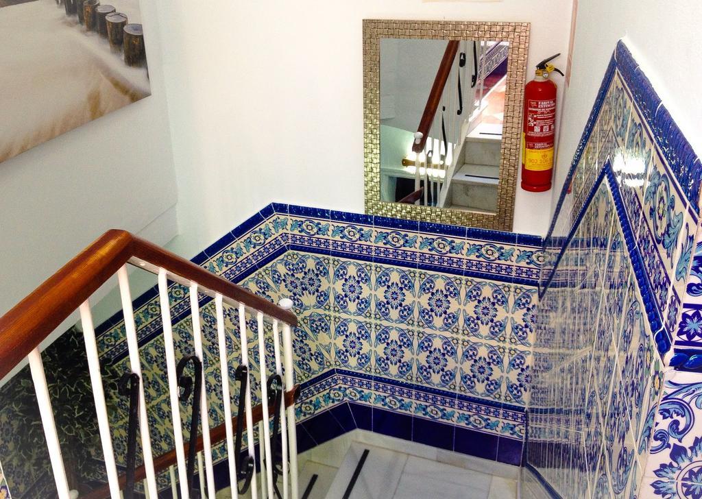 Hostal Colon Cádiz Exterior foto